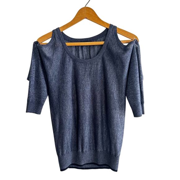 Club Monaco Shoulder Cut out Scoop Neck 3/4 sleeve top XS - Picture 1 of 6